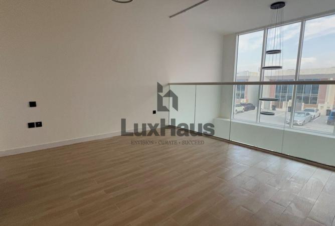 81953038 - صورة العقار 2