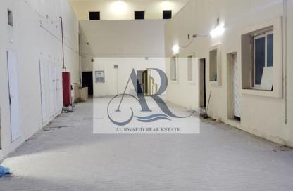 سكن عمال - استوديو - 8 حمامات للايجار في الجليل - الصجعة - الشارقة