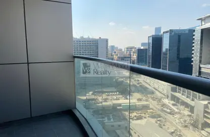 شقة - غرفة نوم - 2 حمامات للايجار في ارت اكس اي في - الخليج التجاري - دبي