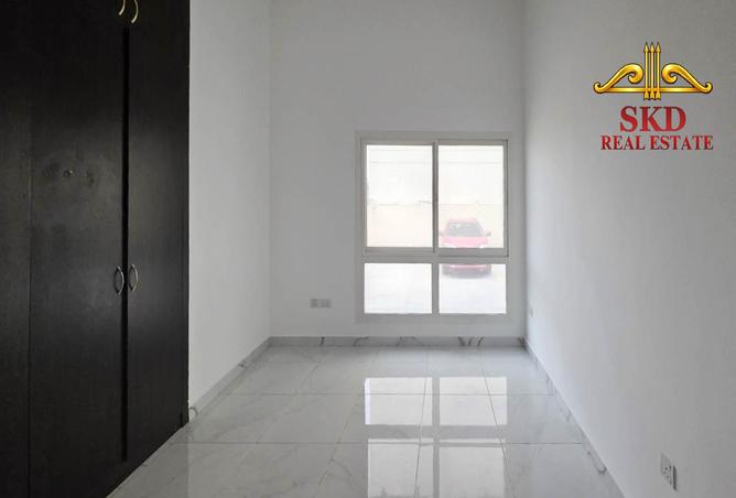 76163537 - Property Image 3