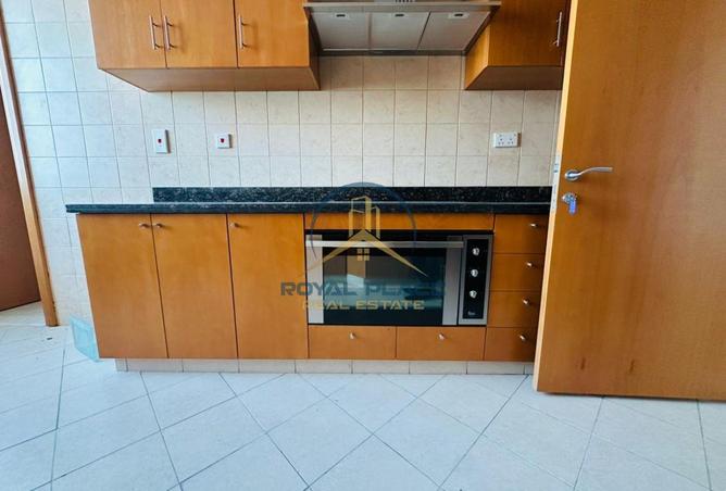 65151193 - Property Image 3