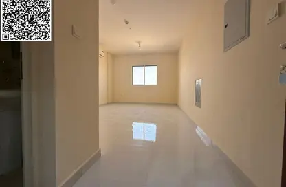 شقة - غرفة نوم - 2 حمامات للايجار في الجرف 3 - الجرف - عجمان وسط المدينة - عجمان