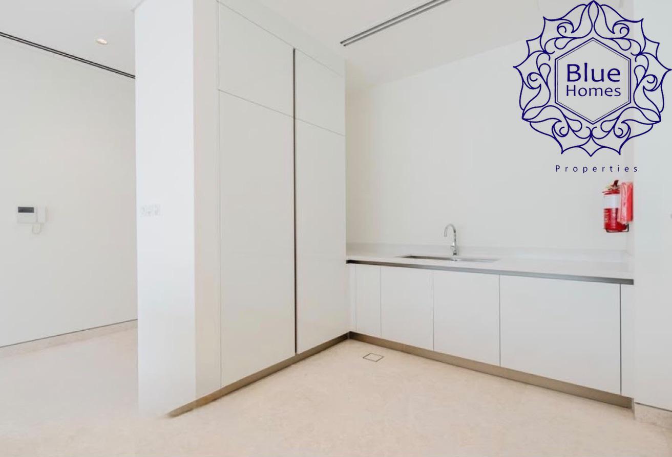 LAGOON VIEW | RARE UNIT ONE | SPACIOUS| BRAND NEW photo 14