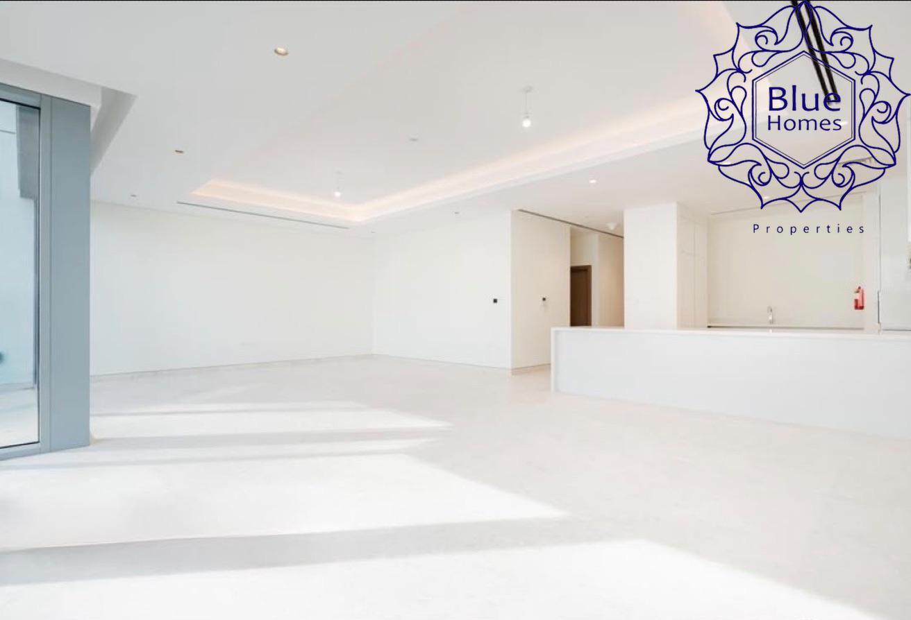 LAGOON VIEW | RARE UNIT ONE | SPACIOUS| BRAND NEW photo 3