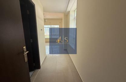 Apartment - 1 Bedroom - 2 Bathrooms for rent in Lake City Tower - JLT Cluster D - Jumeirah Lake Towers - Dubai