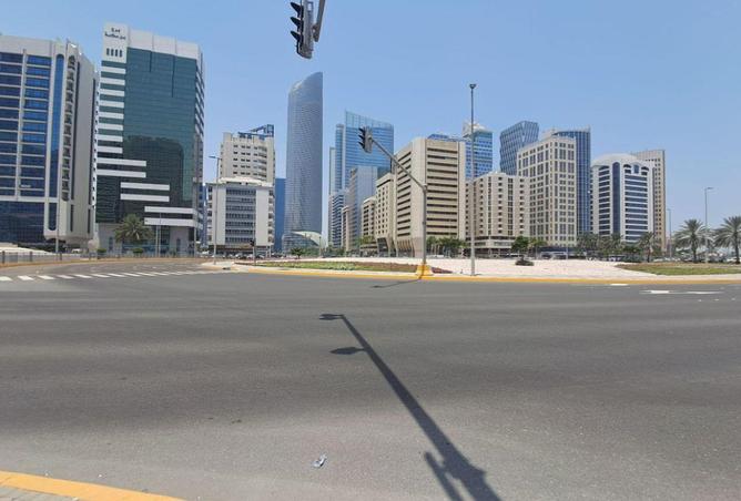 69893923 - صورة العقار 2