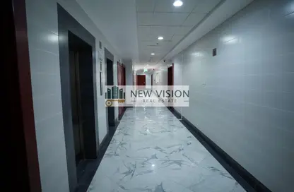 شقة - 2 غرف نوم - 2 حمامات للايجار في الناصرية - الشرق - الشارقة