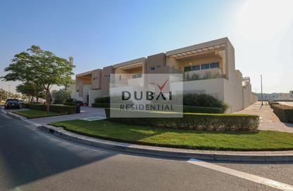 Villa - 4 Bedrooms - 5 Bathrooms for rent in Veneto - Dubai Waterfront - Dubai