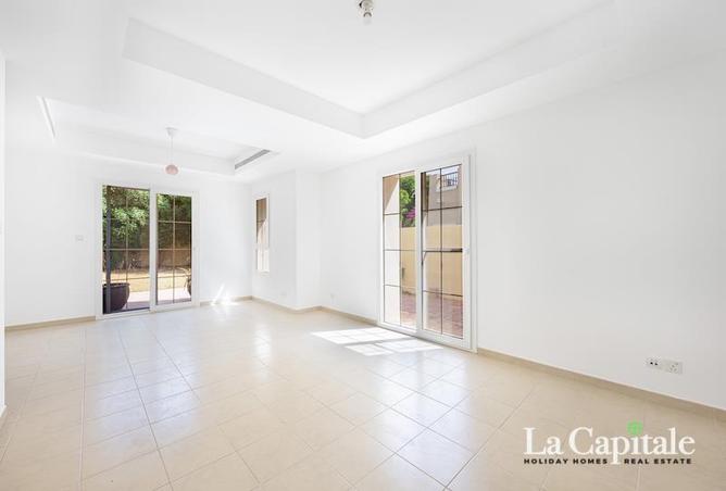 82813165 - Property Image 3