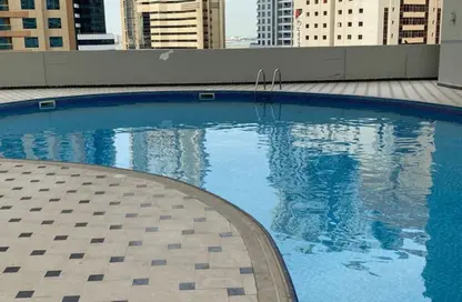 شقة - 2 غرف نوم - 3 حمامات للبيع في برج منازل 5 - شارع التعاون - التعاون - الشارقة