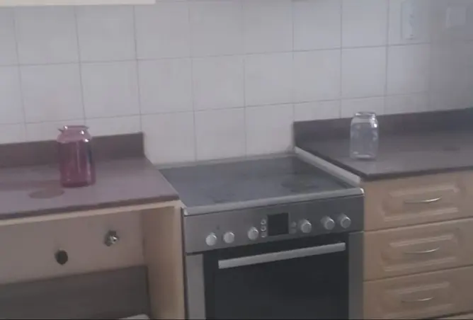 145984357 - Property Image 3