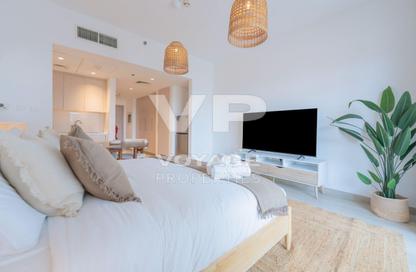 Apartment - Studio - 1 Bathroom for rent in Waters Edge - Yas Island - Abu Dhabi