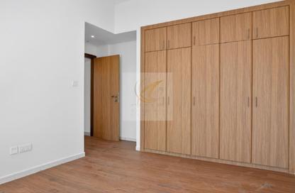 Apartment - 2 Bedrooms - 2 Bathrooms for sale in Golf Tower - Dubai Sports City - Dubai