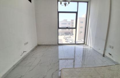 Apartment - 1 - 2 for rent in Fire Station Road - Muwaileh - Sharjah