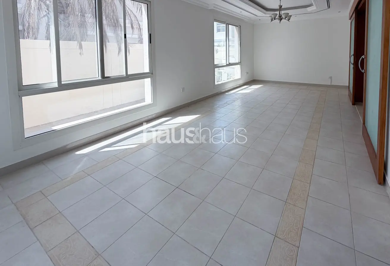 151895637 - Property Main Image