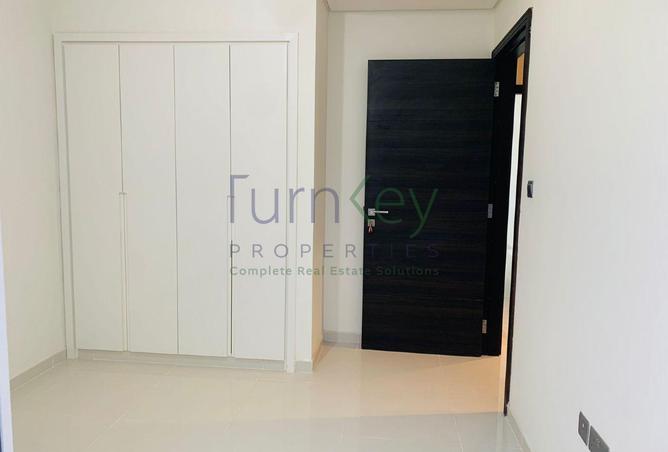 70274833 - صورة العقار 2