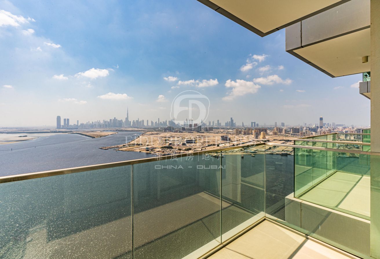 WATERFRONT LIVING | VACANT | HIGH FLOOR