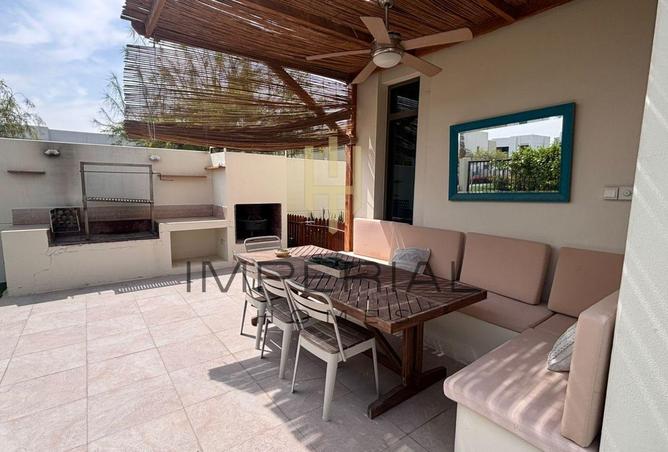 67444980 - Property Image 2