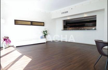 Apartment - 3 Bedrooms - 4 Bathrooms for sale in Al Bateen Residences - Jumeirah Beach Residence - Dubai