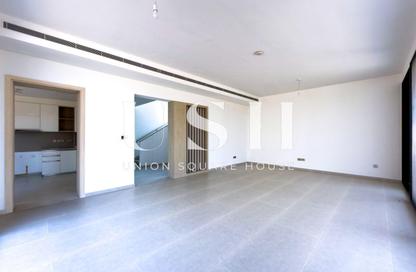 Villa - 4 - 5 for rent in Jebel Ali Village Villas - Jebel Ali Village - Jebel Ali - Dubai