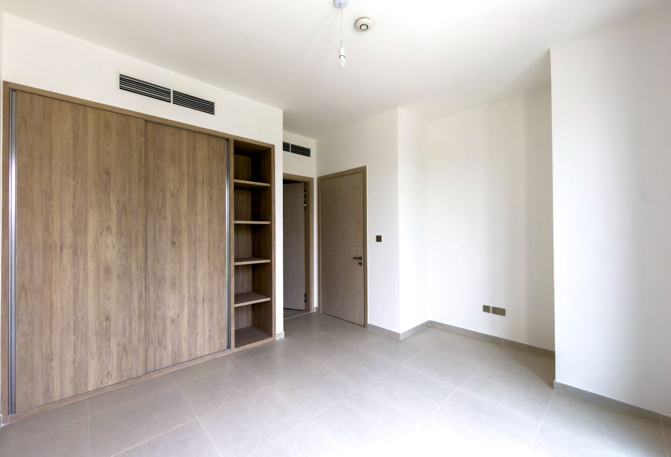 4 bedroom villa in Jebel Ali Village Villas, Jebel Ali: 14