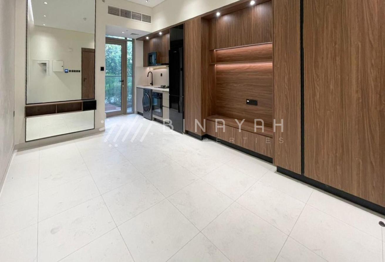 Brand New Studio | Community Living | Vacant photo 4