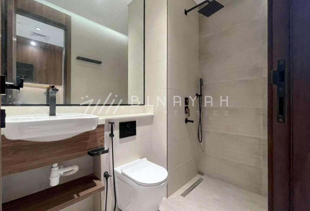 Brand New Studio | Community Living | Vacant photo 9