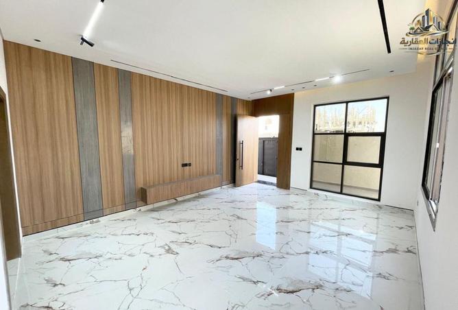 81521182 - Property Image 3