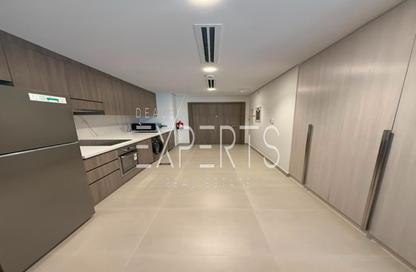 Apartment - Studio - 1 for rent in Views B - Yas Golf Collection - Yas Island - Abu Dhabi