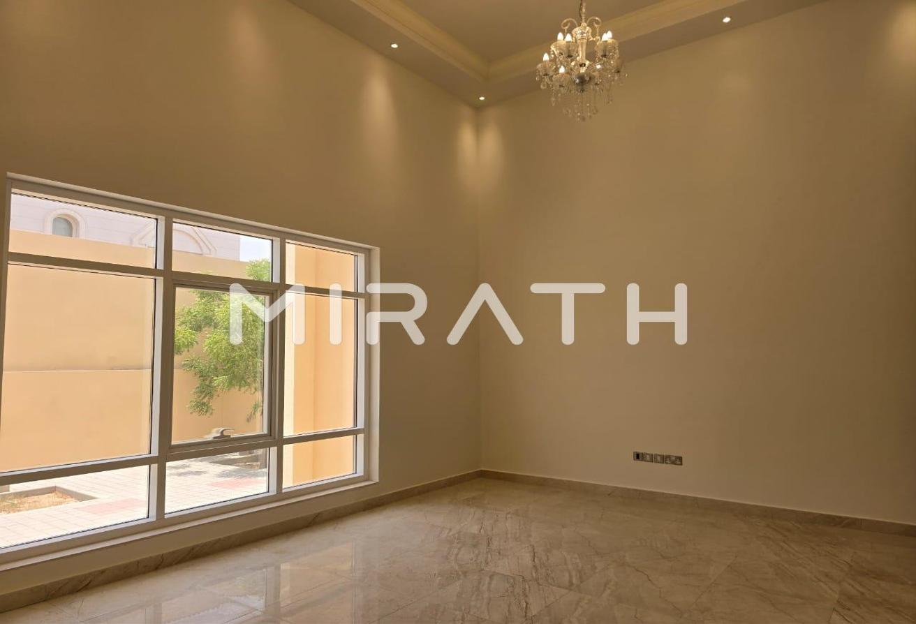 Luxury Standalone Villa with Private Garden photo 5