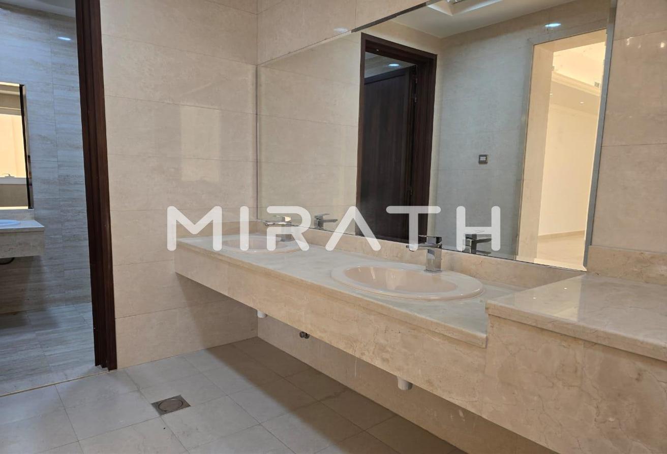 Luxury Standalone Villa with Private Garden photo 10