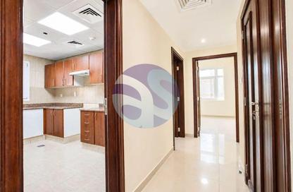 Apartment - 3 Bedrooms - 4 Bathrooms for rent in Al Bahri Building - Al Barsha 1 - Al Barsha - Dubai