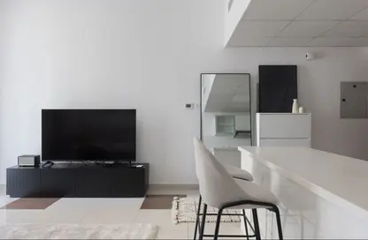 Apartment - 2 Bedrooms - 2 Bathrooms for sale in Marina Wharf 2 - Marina Wharf - Dubai Marina - Dubai