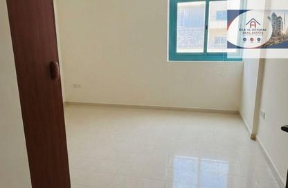 Apartment - 3 Bedrooms - 4 Bathrooms for rent in Al Khan 9 building - Al Khan - Sharjah