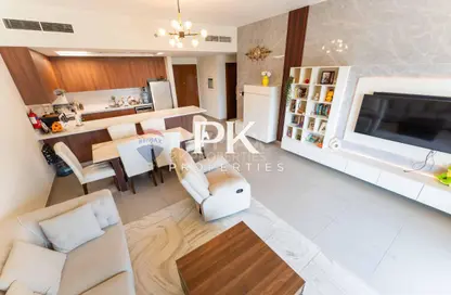 شقة - 2 غرف نوم - 2 حمامات للبيع في حدائق زازين - الفرجان - دبي