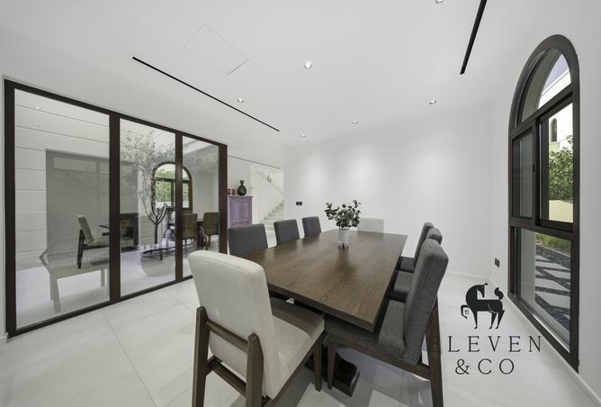 74232376 - Property Image 2