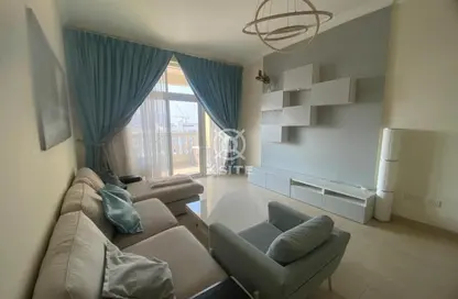 شقة - غرفة نوم - 2 حمامات للايجار في بلازا ريسدينس 2 - بلازا ريزيدنس - الضاحية 13 - قرية جميرا الدائرية - دبي