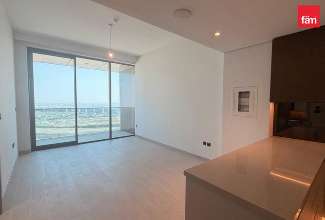 Unfurnished | Open View | Spacious photo 2