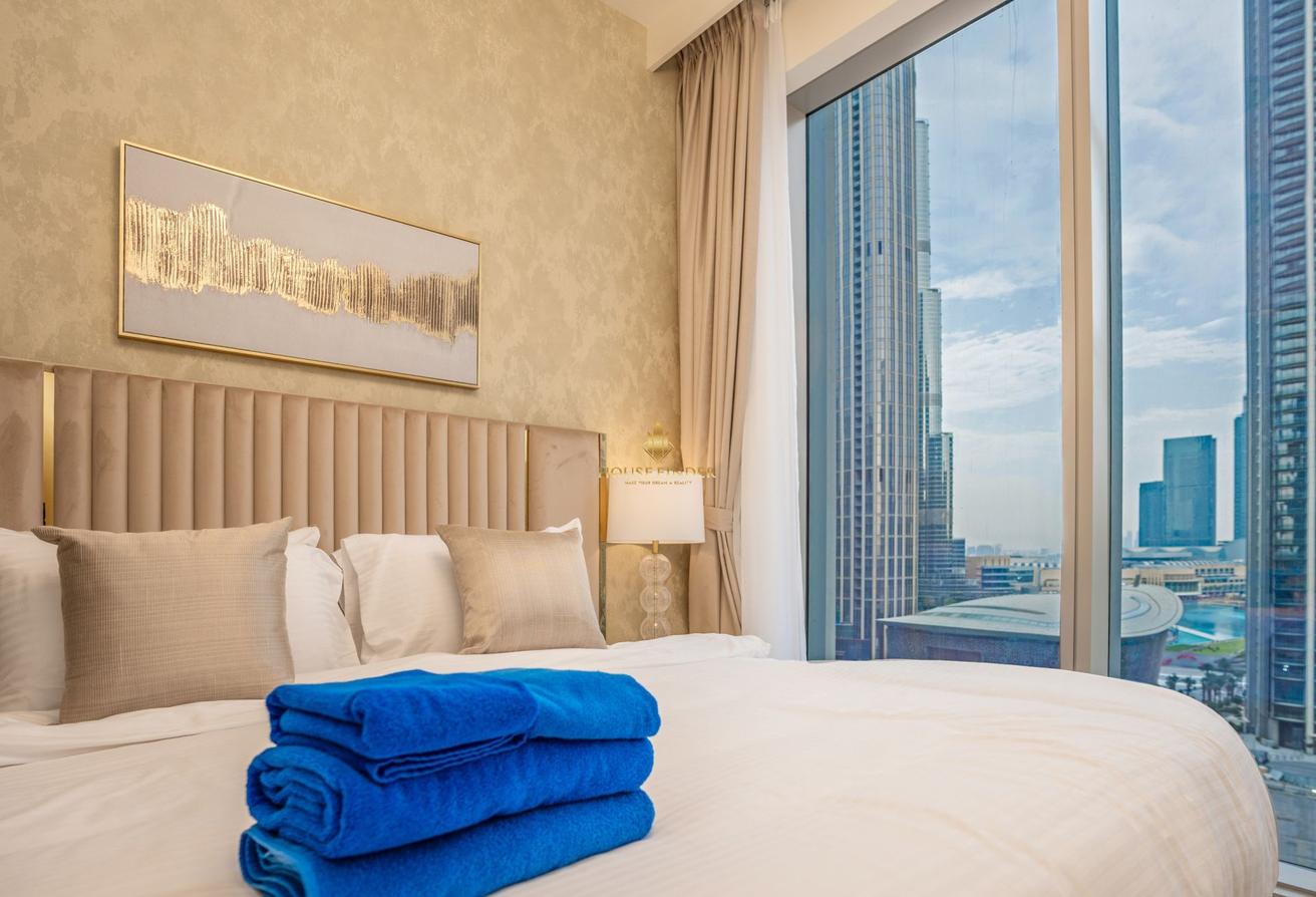 Luxurious 3 BR | Stunning Views | Prime Location photo 12