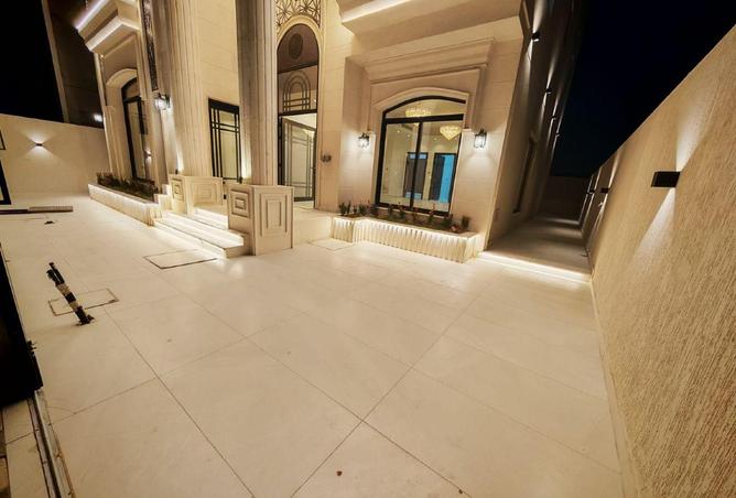 104267517 - Property Image 3