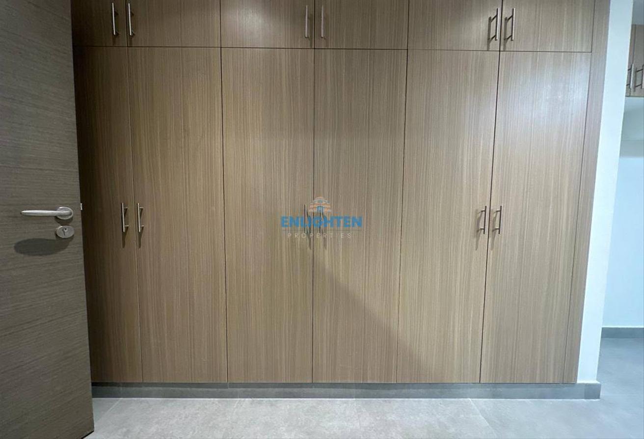 STUDIO APARTMENT | MODERN LAYOUT | COMMUNITY VIEW photo 4