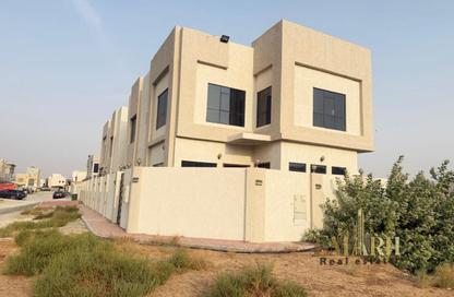 Villa - 5 Bedrooms - 7 Bathrooms for rent in Al Zaheya Gardens - Al Zahya - Ajman