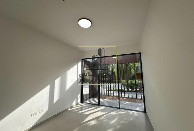 90921642 - Property Image 2
