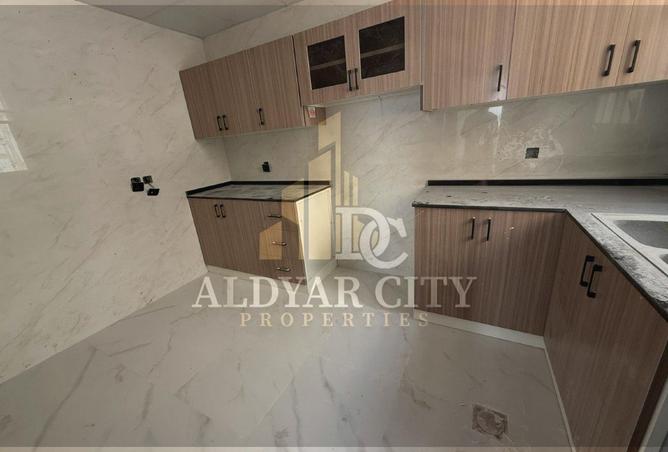 79430228 - Property Image 3