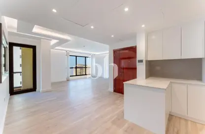 شقة - 2 غرف نوم - 3 حمامات للايجار في مرجان 1 - مرجان - جميرا بيتش ريزيدنس - دبي