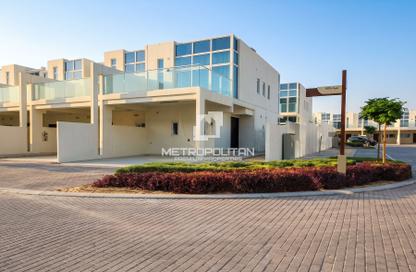 Townhouse - 3 - 5 for sale in Pacifica - Damac Hills 2 - Dubai Townhouse - 3 - 5 for sale in Pacifica - Damac Hills 2 - Dubai