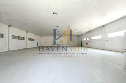Warehouse - Studio - 4 Bathrooms for rent in Ras Al Khor Industrial 1 - Ras Al Khor - Dubai