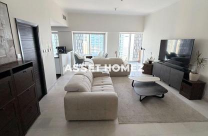 Apartment - 3 - 4 for rent in Cayan Tower - Dubai Marina - Dubai