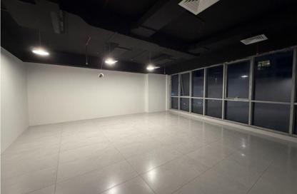 Office Space - Studio - 1 Bathroom for rent in Julphar Towers - Al Nakheel - Ras Al Khaimah