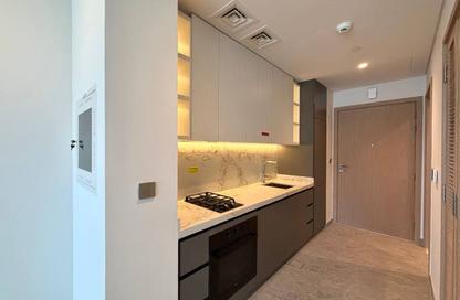 Apartment - Studio - 1 for rent in Peninsula Four - Peninsula - Business Bay - Dubai